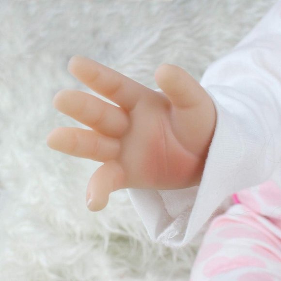 NWT Reborn Baby Doll– 22 inches Silicon Lifelike Realistic Newborn Baby Doll - Picture 6 of 7